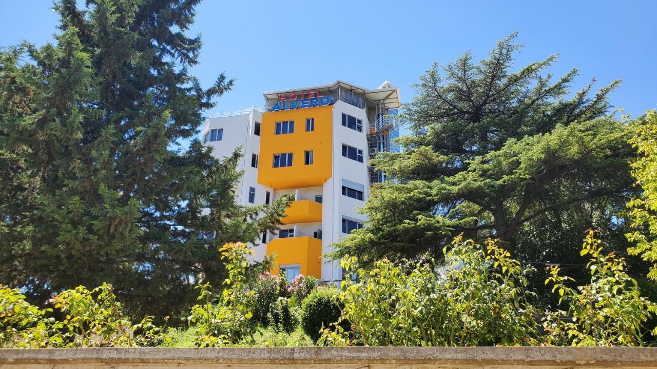 Alvero Hotel Permet Exterior photo