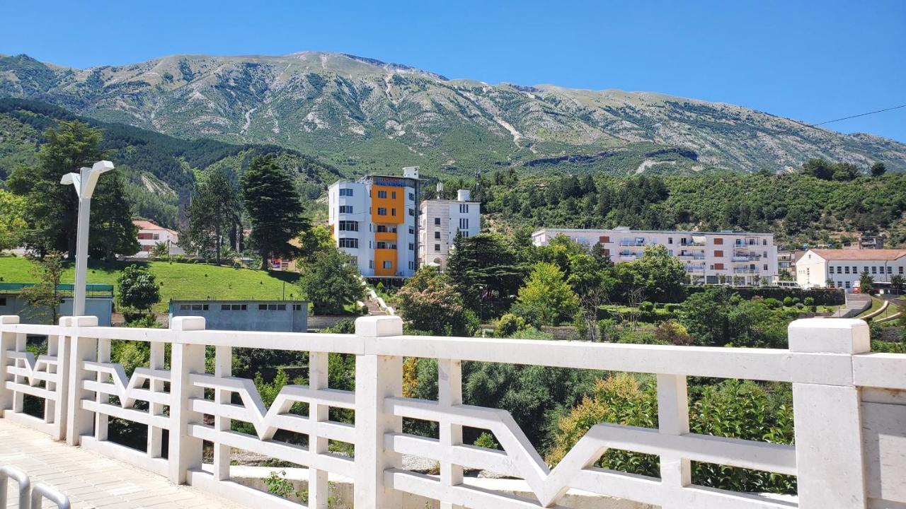 Alvero Hotel Permet Exterior photo