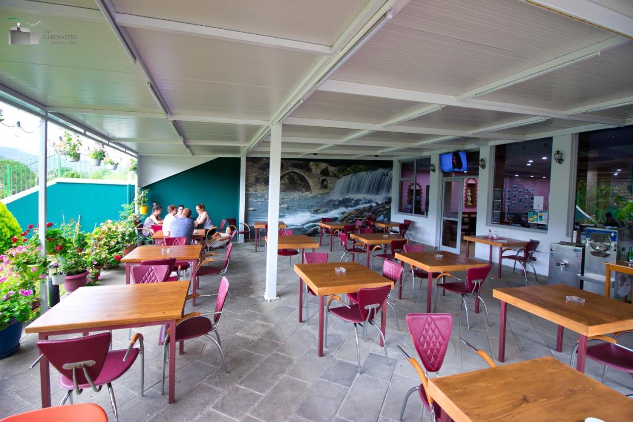 Alvero Hotel Permet Exterior photo